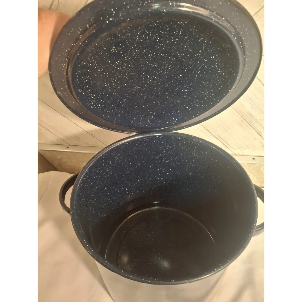 12 Qt Large 10